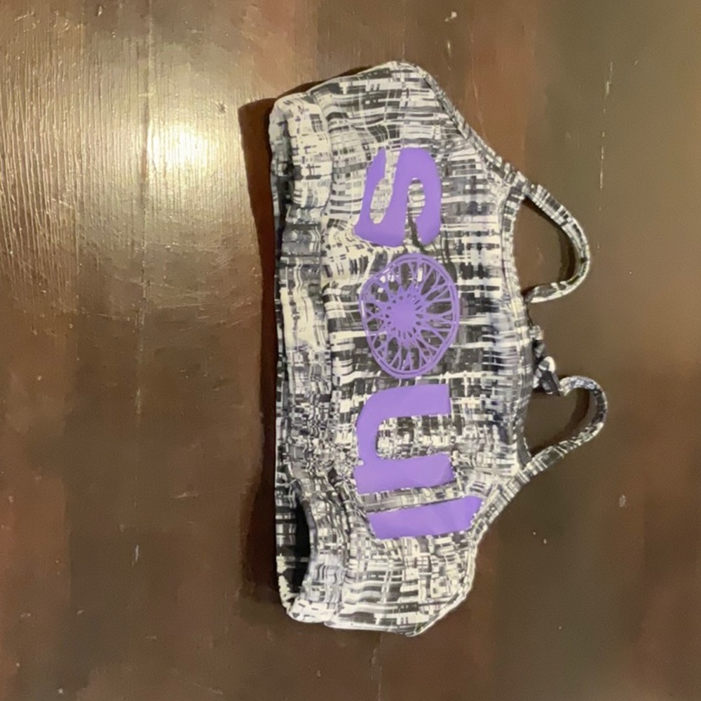 SOULCYCLE/LULULEMON SPORTS BRA